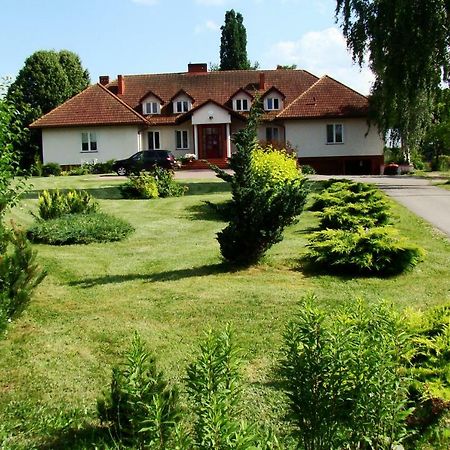 Pensjonat Dworek Baranówka Goniadz Exterior foto